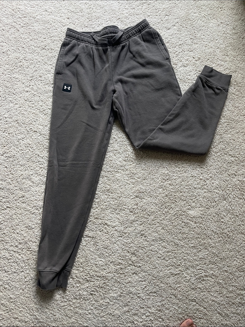Under Armour Boys brown Gray Joggers